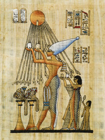 akhenaton with nefretiti