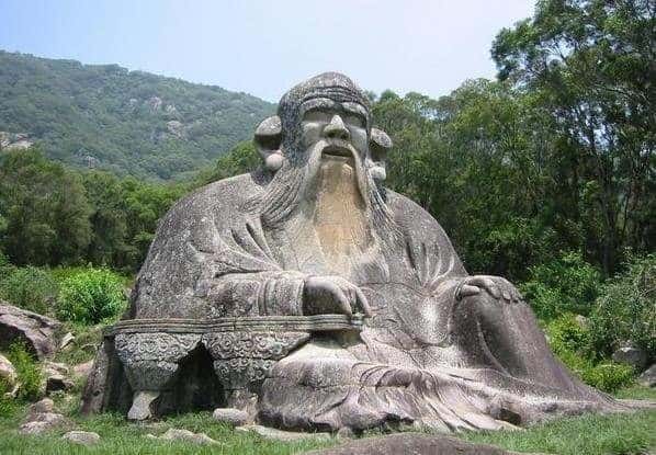 Lao Tzu sculpture